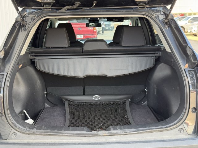 Used 2022 Toyota Corolla Cross LE FWD image 33