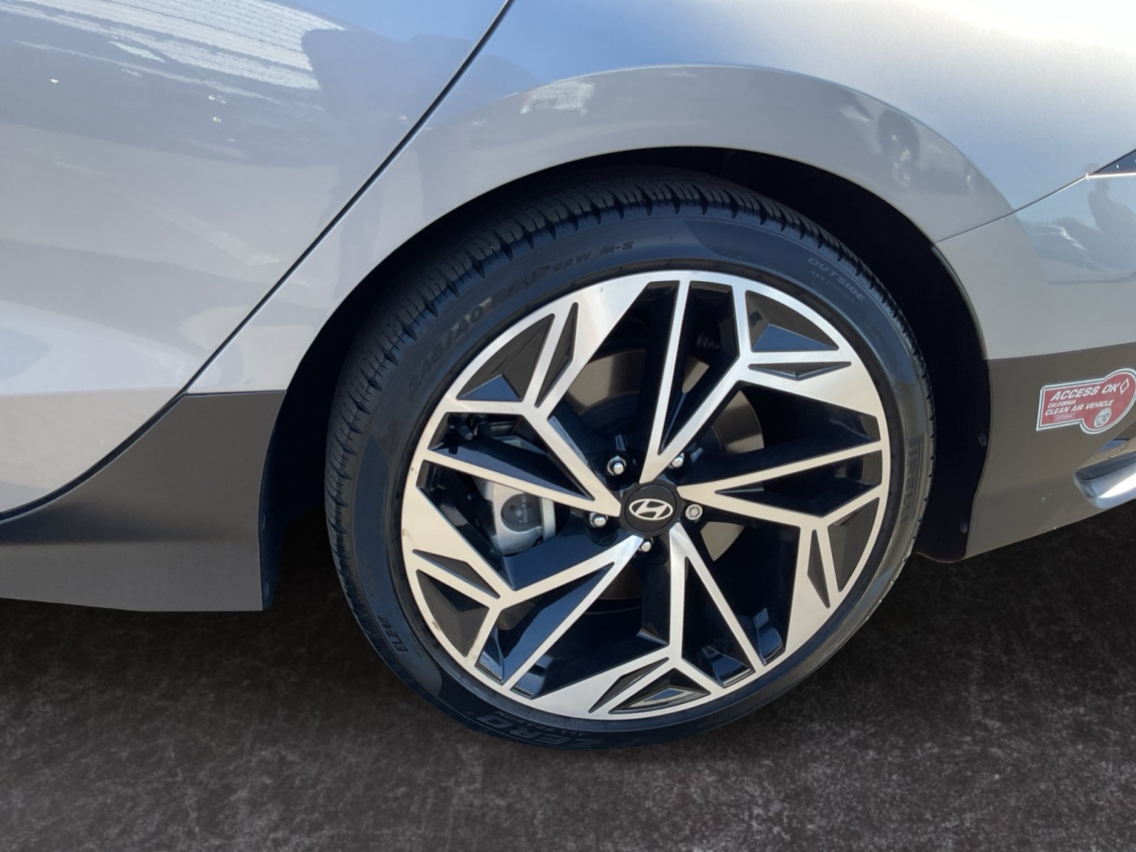 Used 2023 Hyundai Ioniq 6 SEL RWD image 9