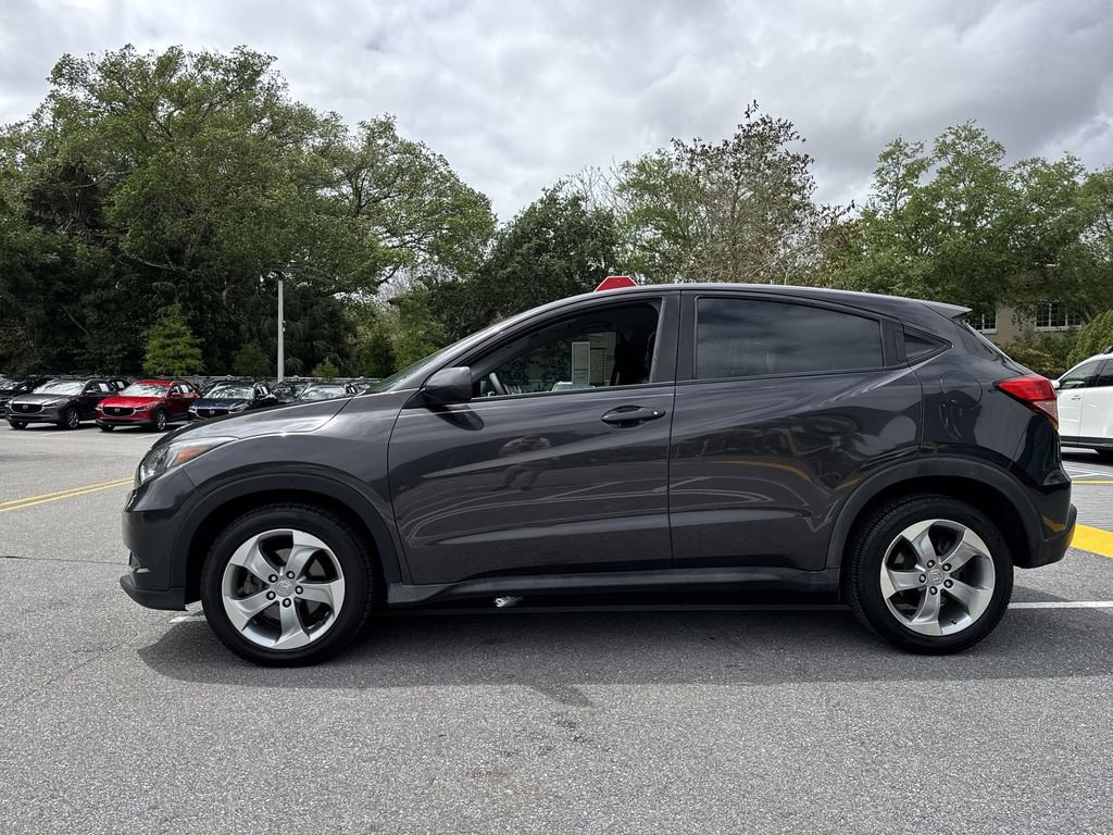Used 2017 Honda HR-V LX image 27