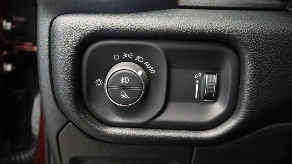 Certified 2022 RAM 1500 Big Horn image 35