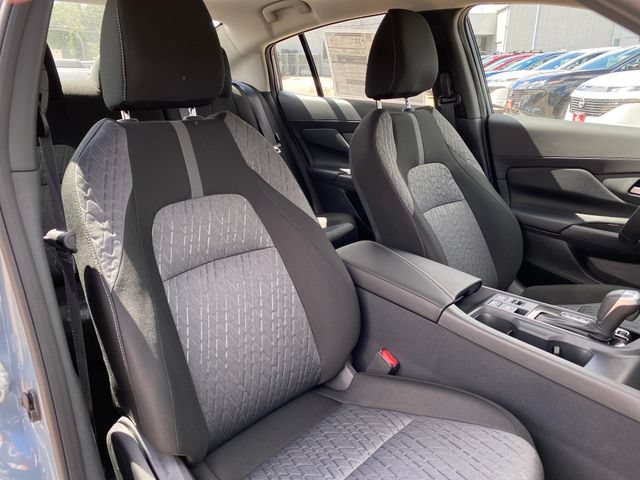 New 2027 Nissan Sentra SV FWD image 9