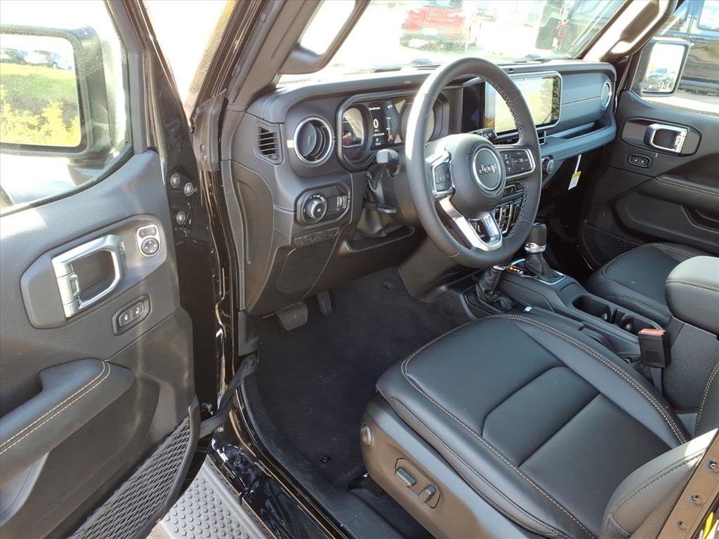 New 2026 Jeep Wrangler Sahara image 6