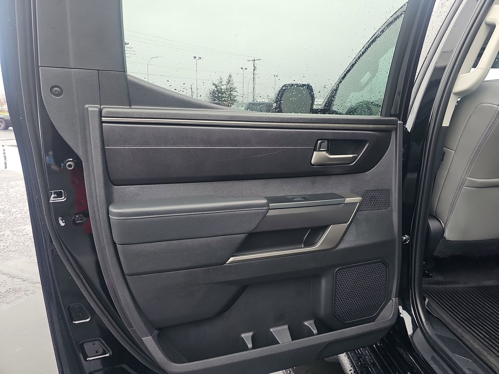 Used 2024 Toyota Tundra SR5 w/ SR5 Premium Package image 22