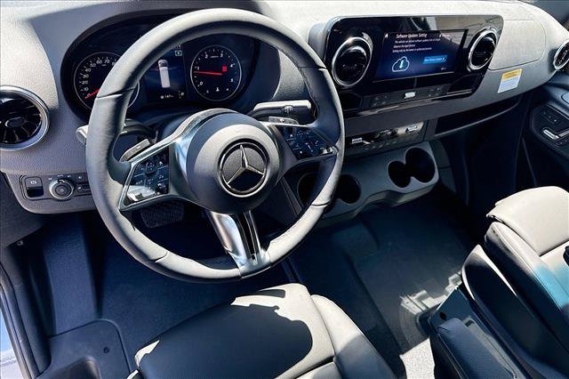 New 2026 Mercedes-Benz Sprinter 2500 image 9