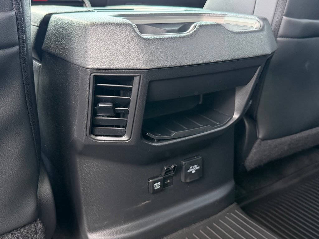 Used 2022 Toyota Tundra Limited AWD/4WD image 19