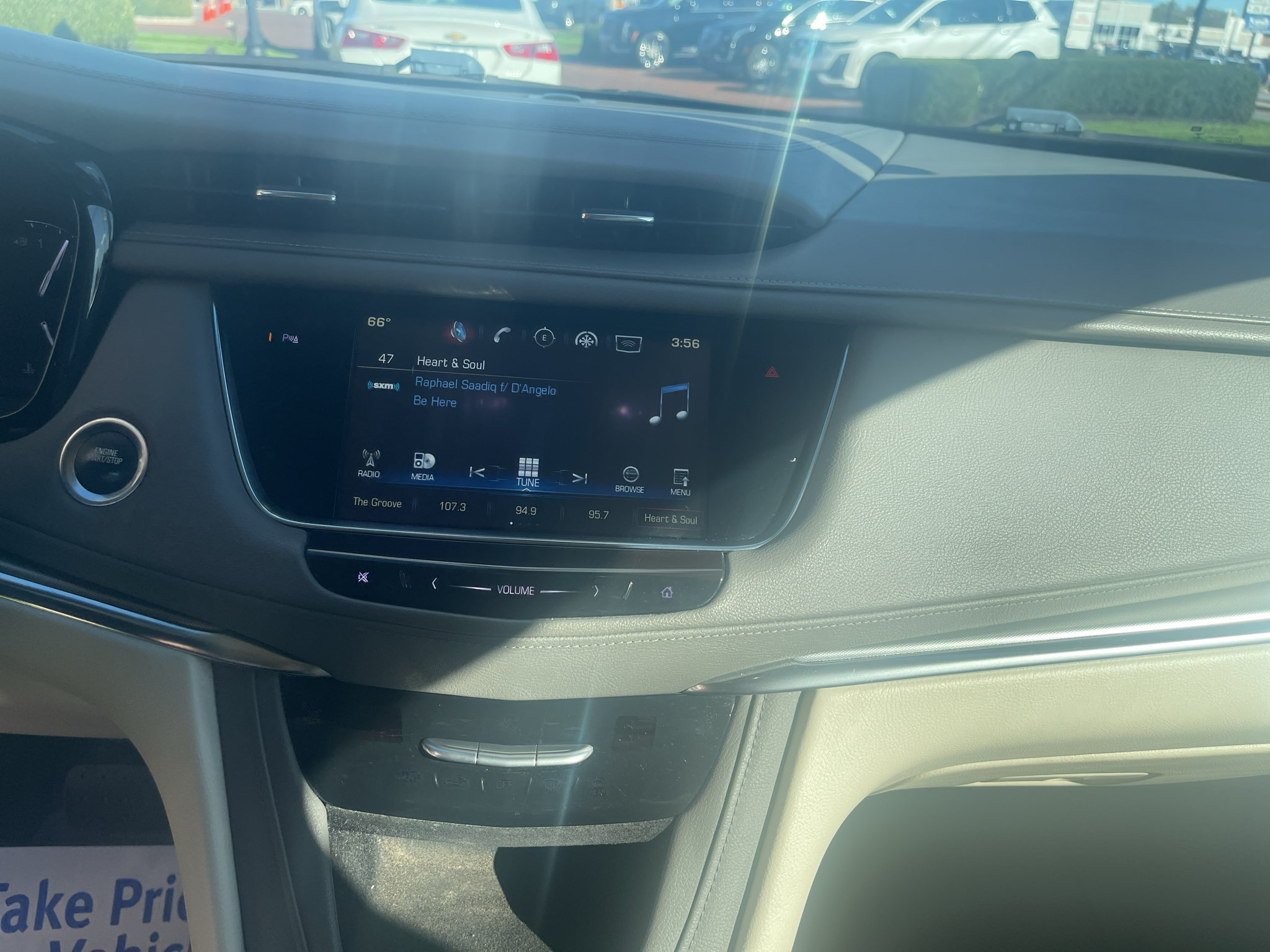 Used 2017 Cadillac XT5 Luxury w/ Driver Awareness Package AWD/4WD image 22