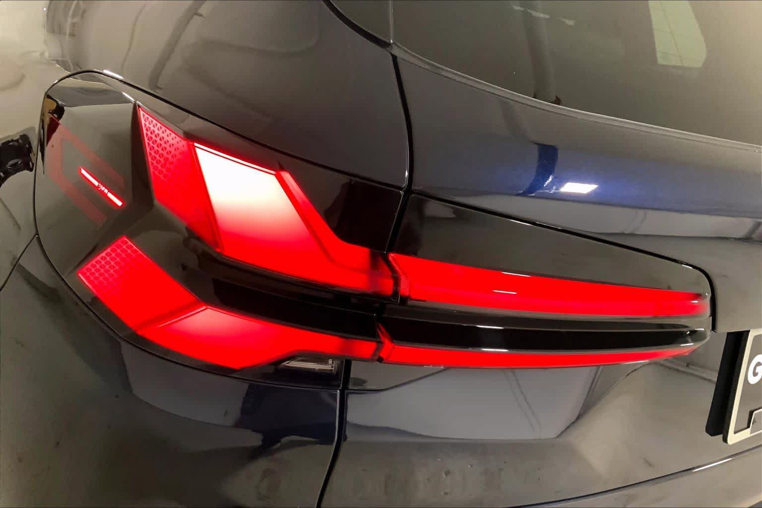 New 2026 BMW X5 M Competition w/ Executive Package AWD/4WD image 14