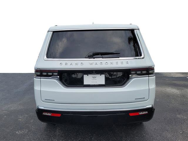 Used 2023 Jeep Grand Wagoneer Series II image 4