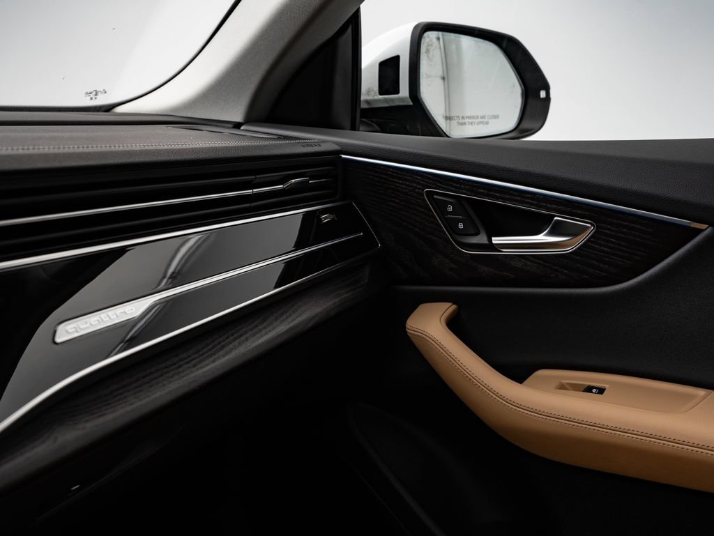 New 2026 Audi Q8 Premium Plus AWD/4WD image 40