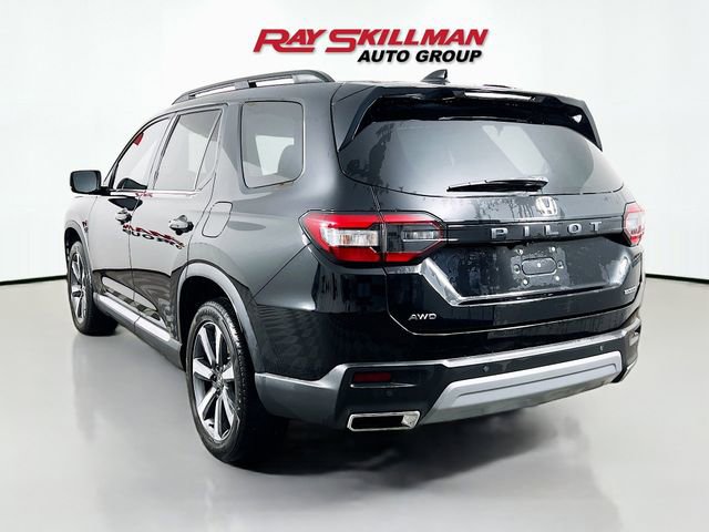 Used 2024 Honda Pilot Touring image 5