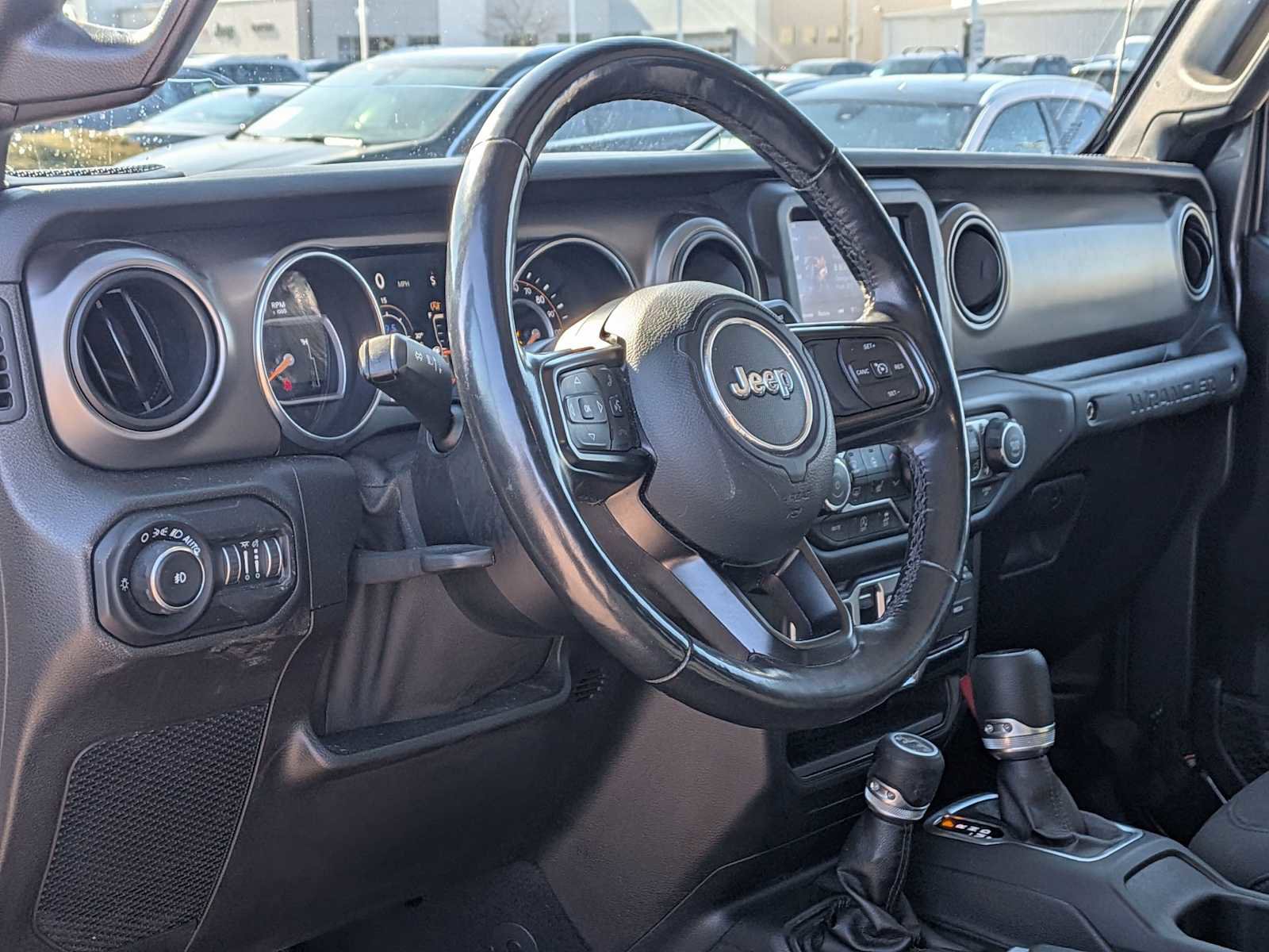 Used 2019 Jeep Wrangler Unlimited Sport S AWD/4WD image 2