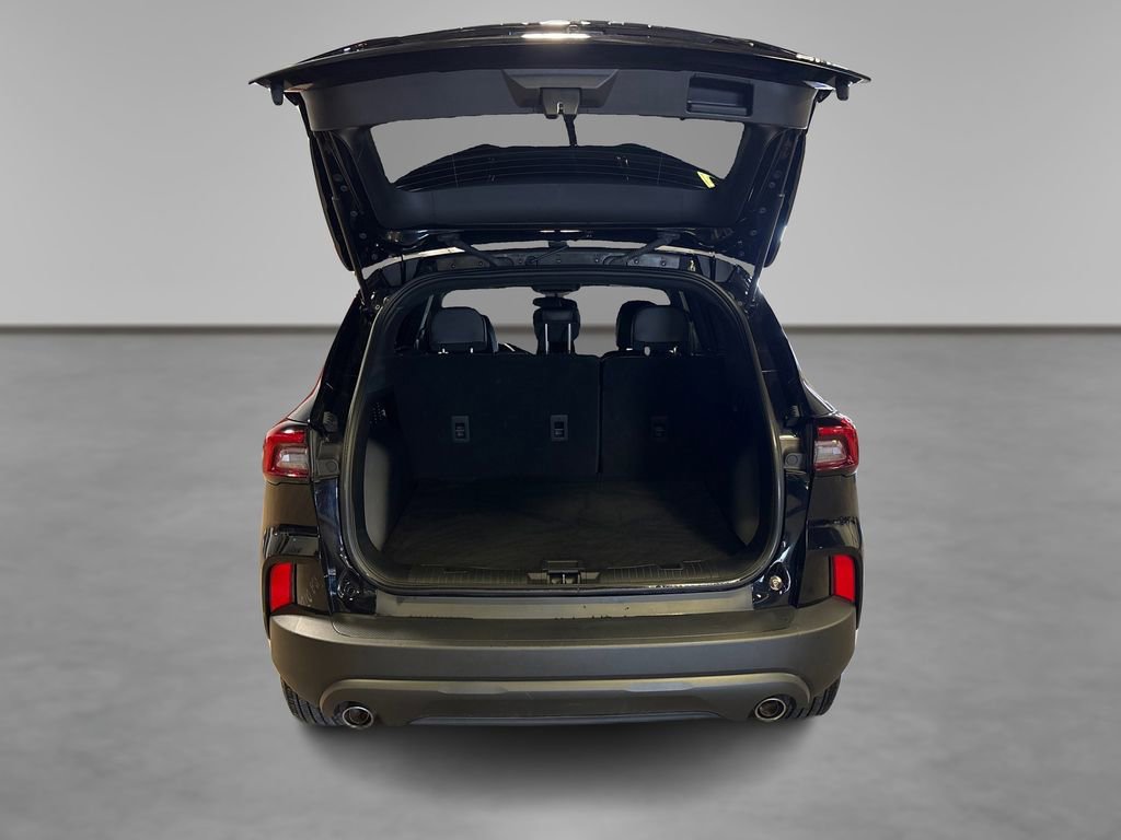 Certified 2025 Ford Escape ST-Line image 11