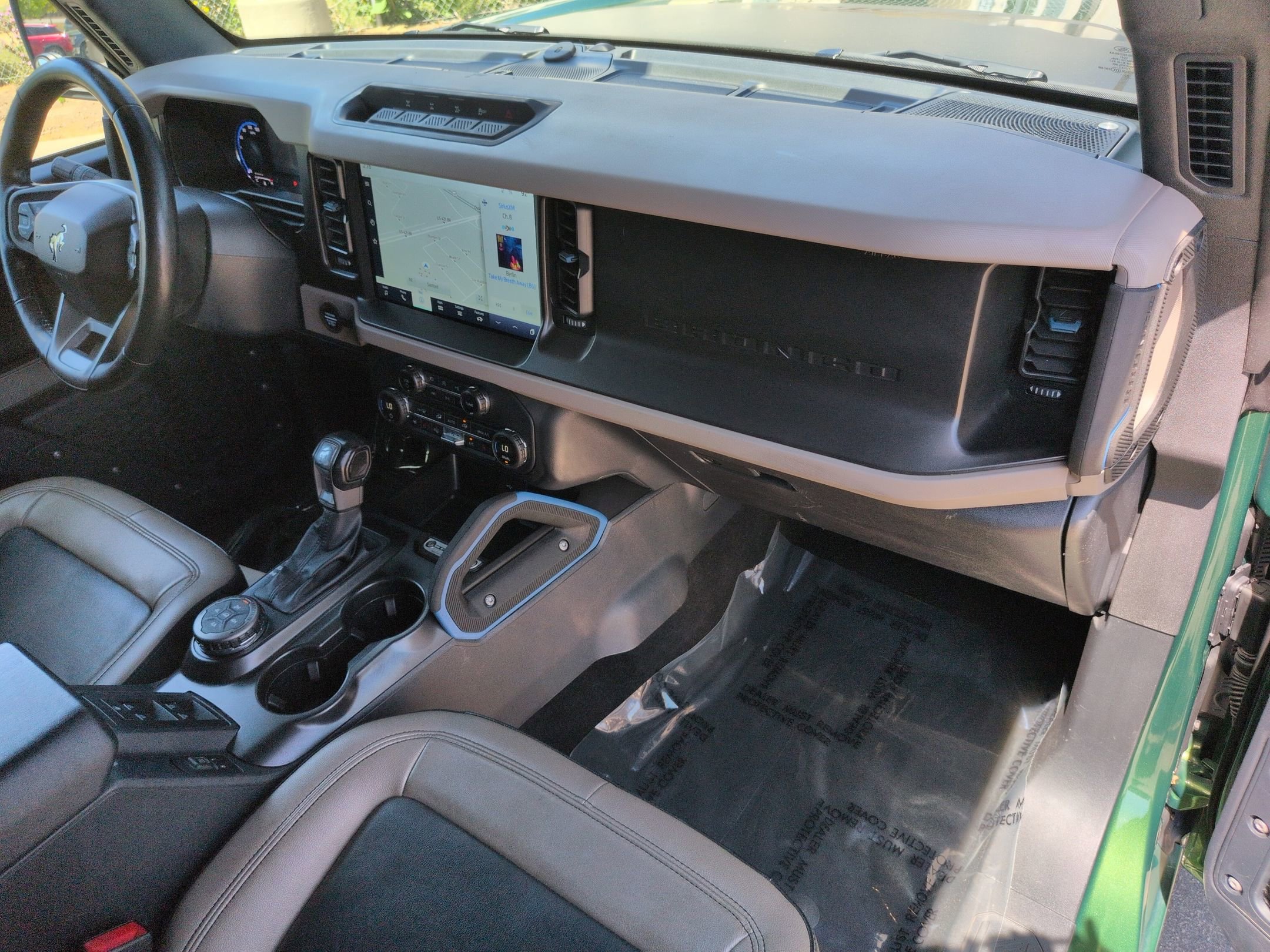 Used 2023 Ford Bronco Wildtrak AWD/4WD image 37