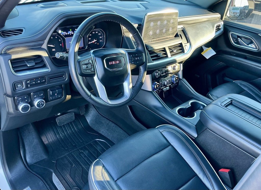 Used 2021 GMC Yukon XL SLT w/ SLT Luxury Plus Package image 38