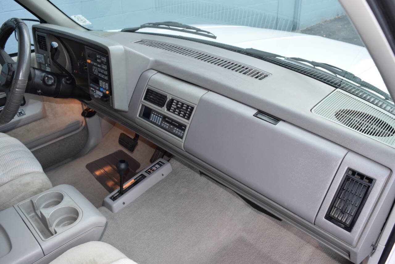 Used 1994 Chevrolet Blazer 4WD image 49