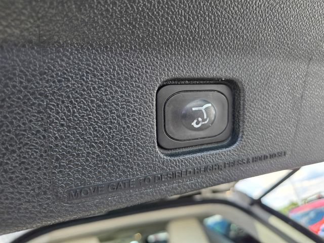 Used 2018 Ford Explorer Platinum AWD/4WD image 39