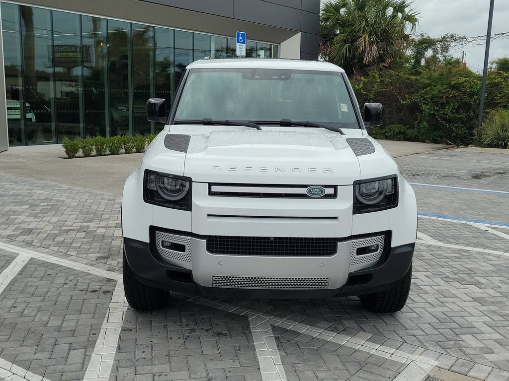 Certified 2023 Land Rover Defender 90 SE AWD/4WD image 8