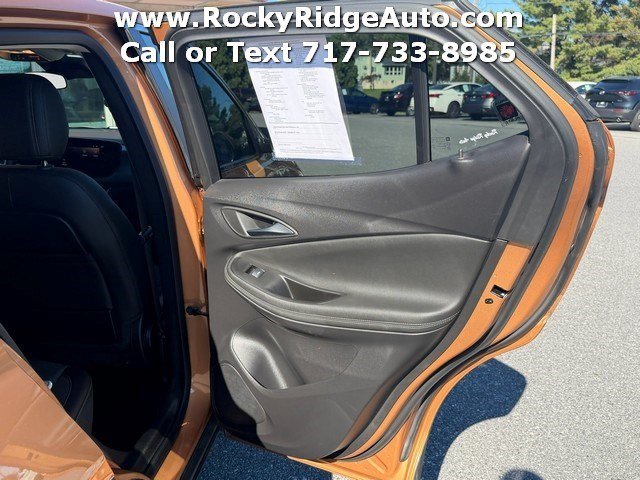 Used 2025 Buick Encore GX Preferred w/ Advanced Technology Package AWD/4WD image 39