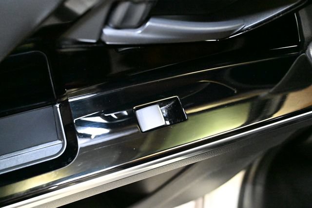 Used 2023 Subaru Solterra AWD image 58