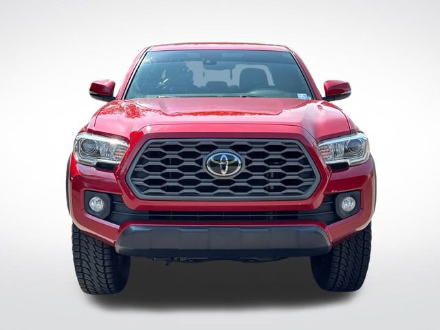 Used 2022 Toyota Tacoma TRD Off-Road AWD/4WD image 10