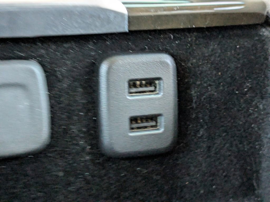 Used 2018 Cadillac Escalade 2WD image 23