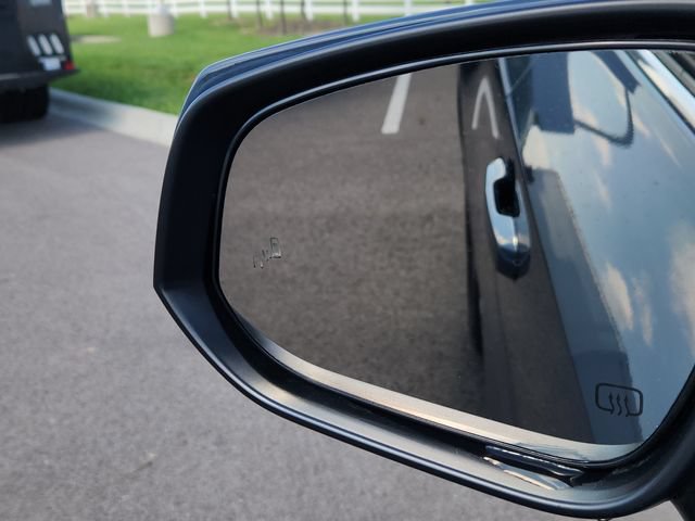 Used 2025 Toyota Grand Highlander FWD image 38