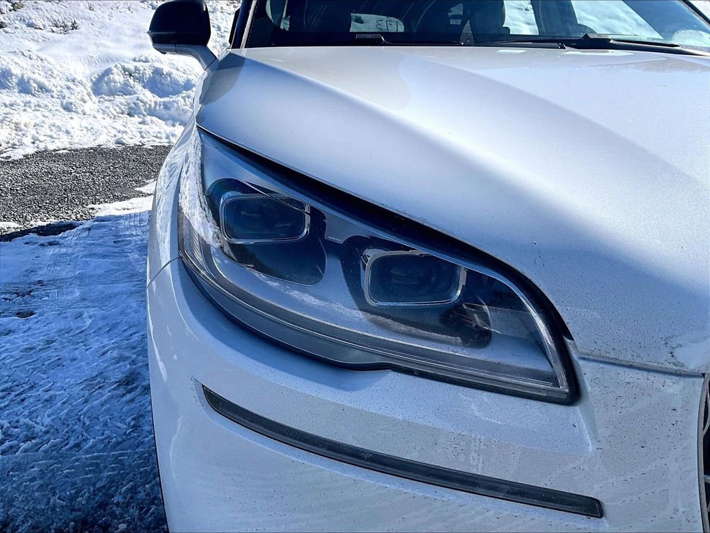 Used 2020 Lincoln Aviator Reserve w/ Equipment Group 202A image 27