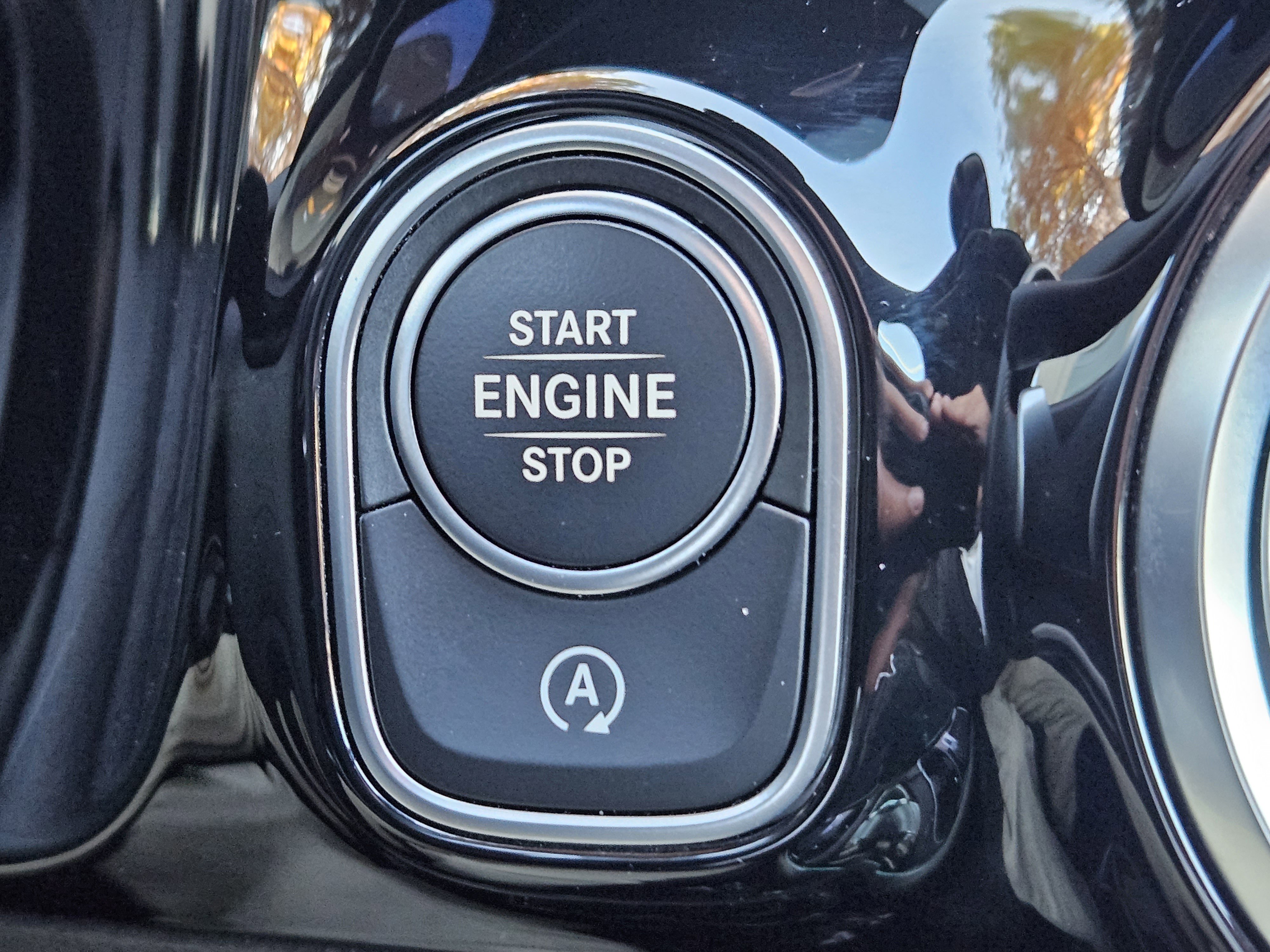 Certified 2025 Mercedes-Benz GLA 250 image 20