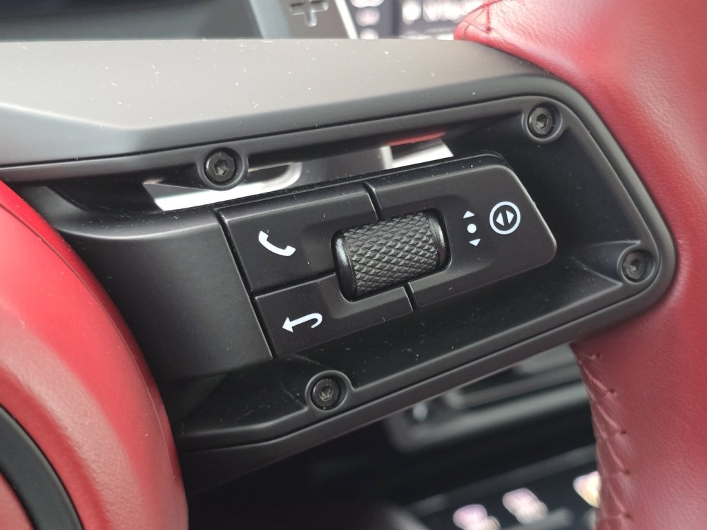 Certified 2020 Porsche 911 Carrera 4S image 28