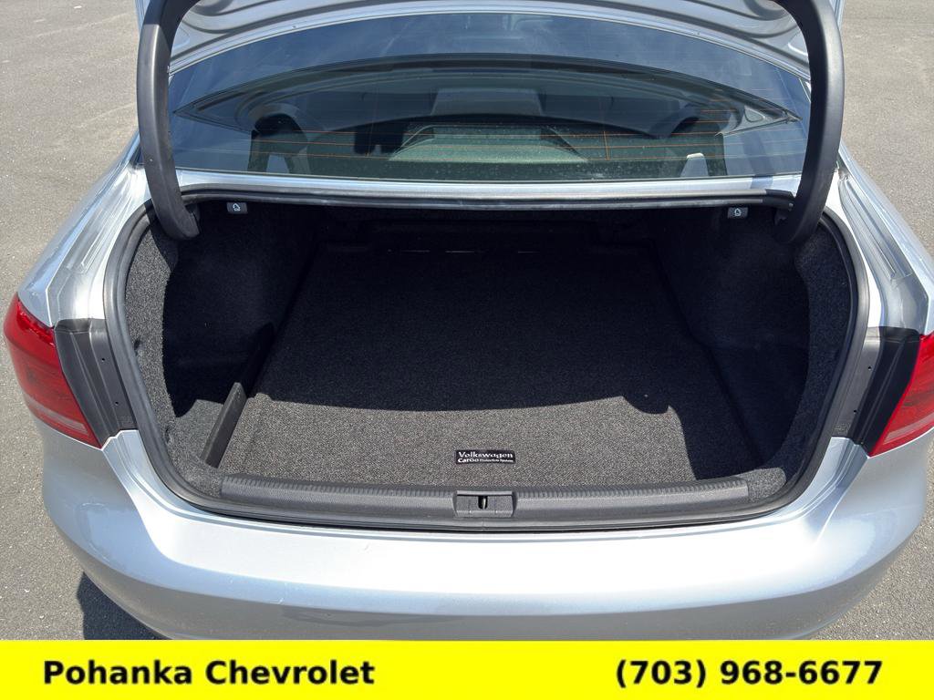 Used 2014 Volkswagen Passat 1.8T SE FWD image 24