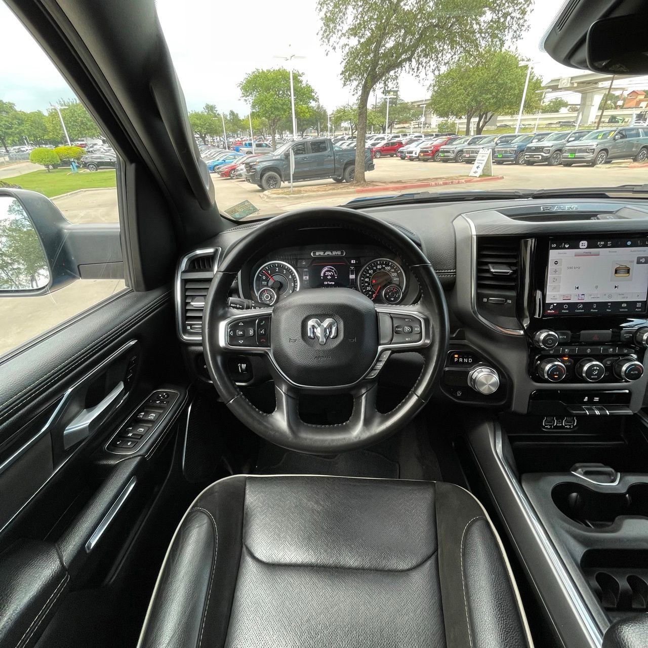 Used 2024 RAM 1500 Laramie RWD image 11