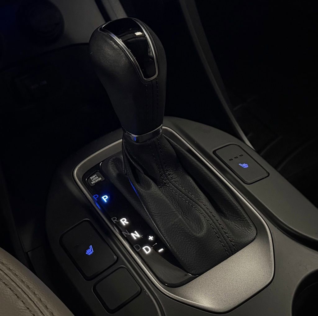 Used 2016 Hyundai Santa Fe Sport w/ Option Group 03 image 21