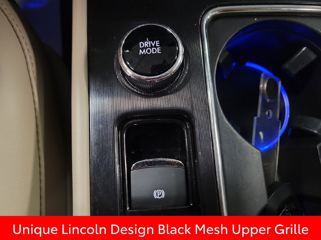 Used 2021 Lincoln Corsair Reserve w/ Equipment Group 201A AWD/4WD image 17