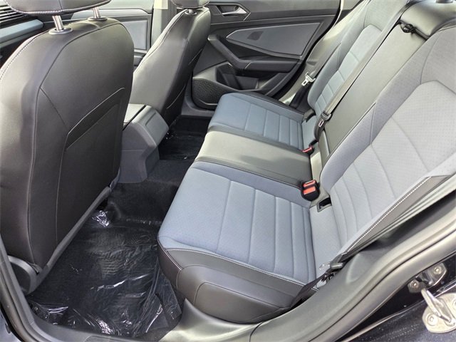 New 2025 Volkswagen Jetta SE image 7