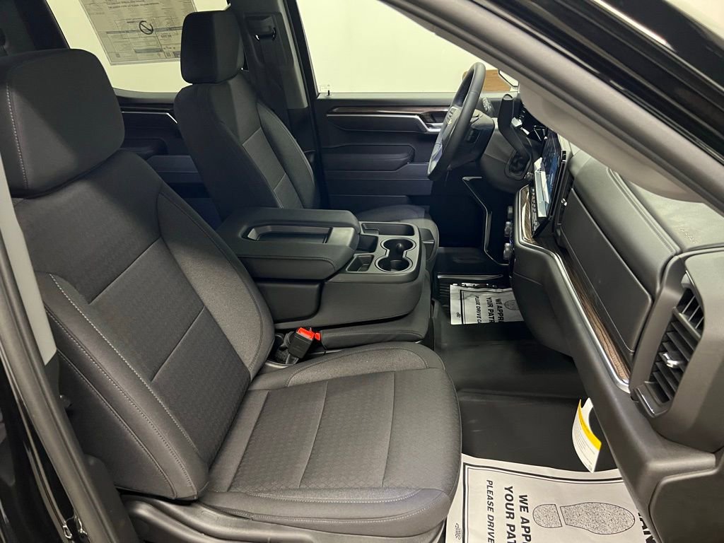 New 2025 Chevrolet Silverado 1500 LT w/ Z71 Off-Road Package image 40