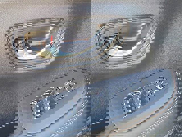 Used 2023 Honda HR-V Sport image 32