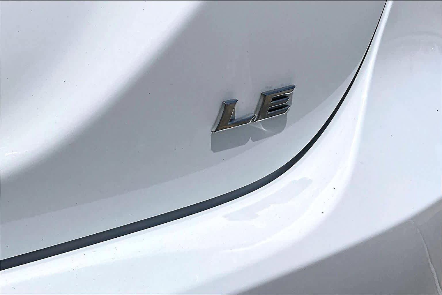 Used 2022 Toyota Camry LE FWD image 10