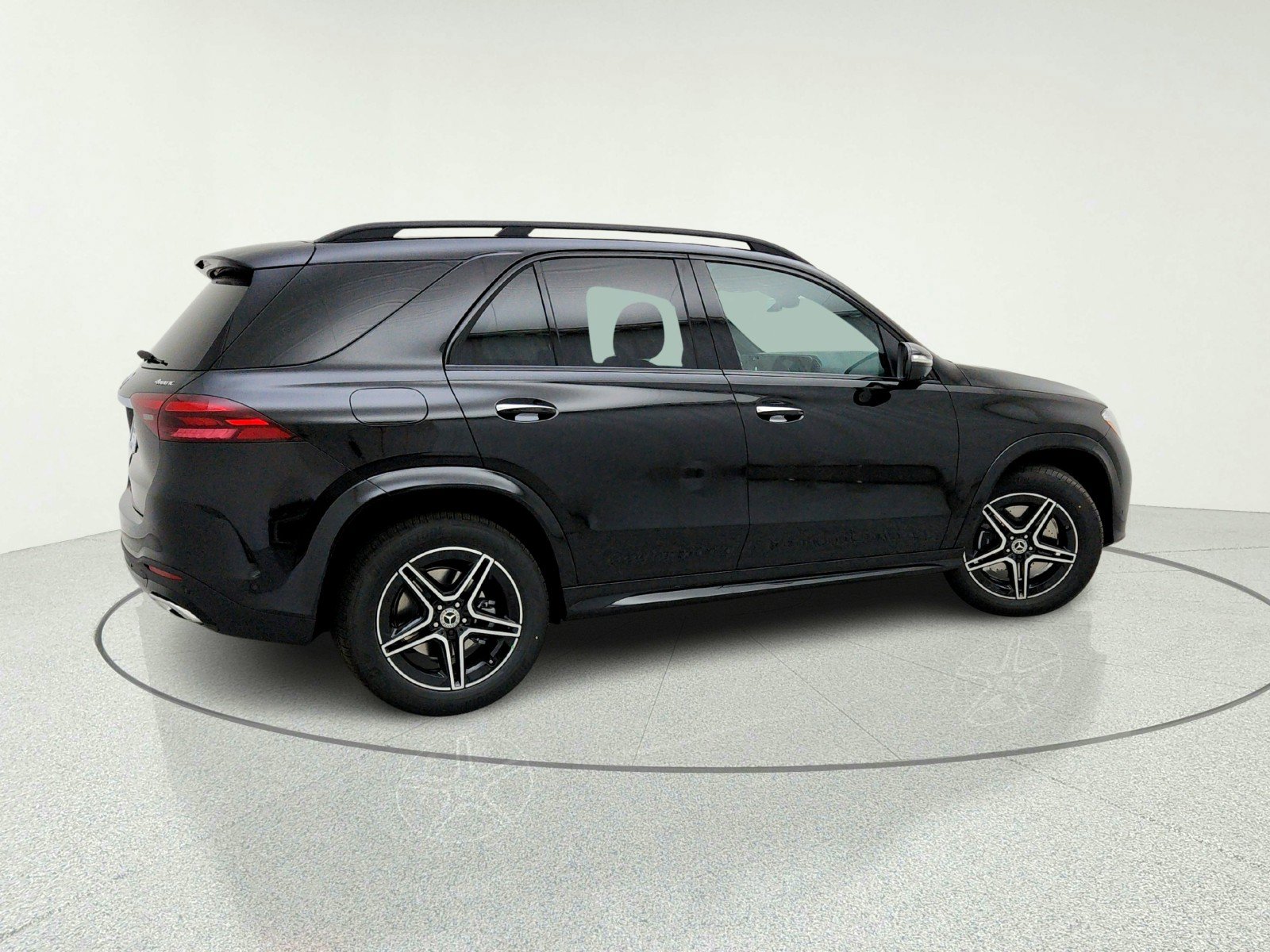 New 2026 Mercedes-Benz GLE 450e 4MATIC image 8
