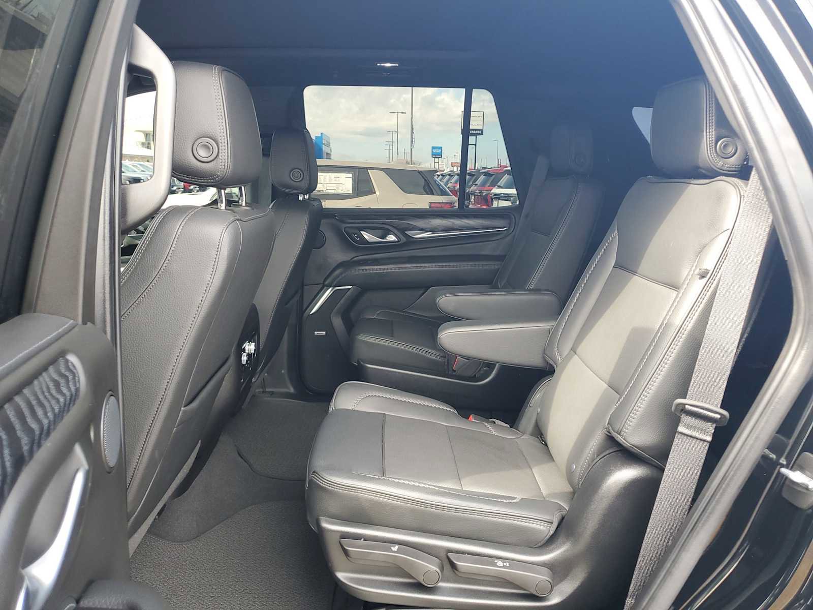 Certified 2024 GMC Yukon Denali image 18