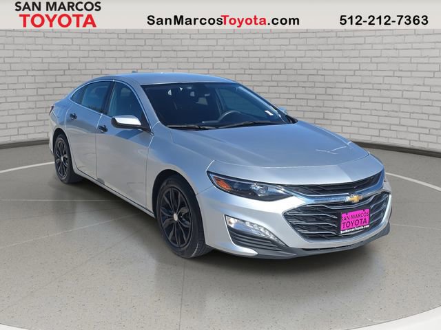 Used 2020 Chevrolet Malibu LT image 3