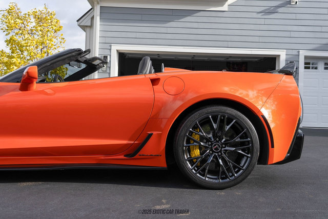 Used 2019 Chevrolet Corvette Z06 RWD image 5