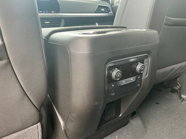 New 2026 Chevrolet Suburban Premier w/ Sun And Tow Package AWD/4WD image 40