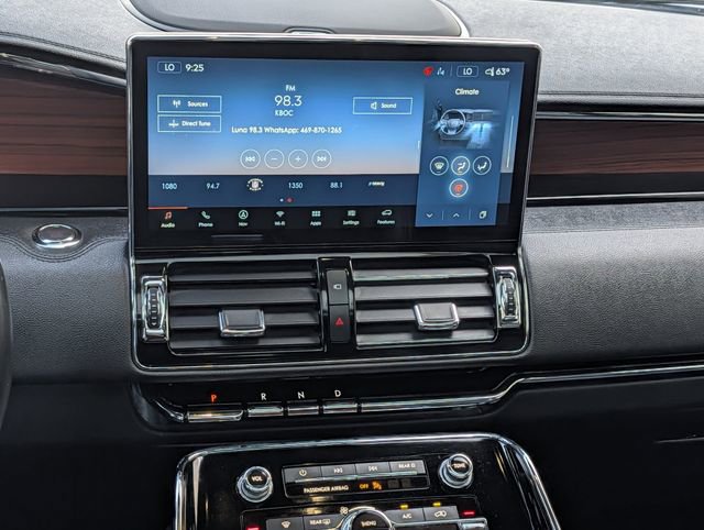 Used 2022 Lincoln Navigator Reserve image 15