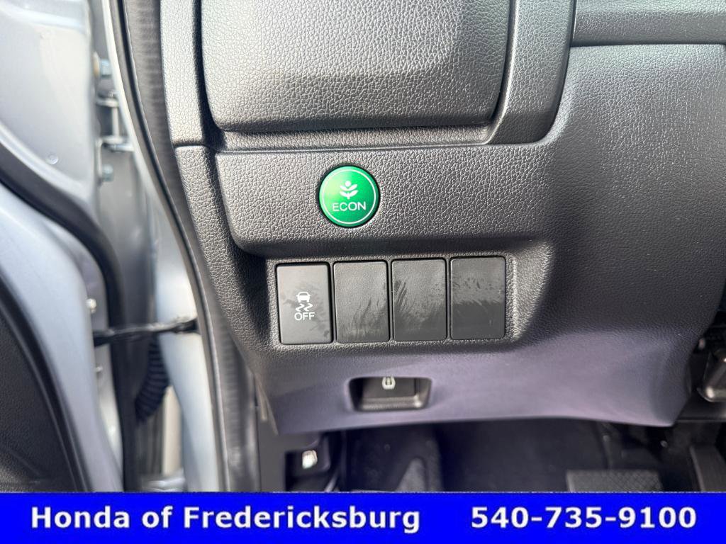 Used 2016 Honda Fit LX image 39