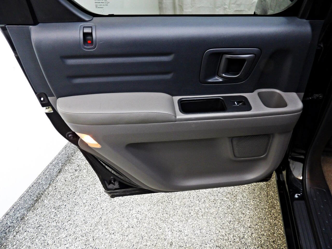 Used 2011 Honda Ridgeline RTL image 9