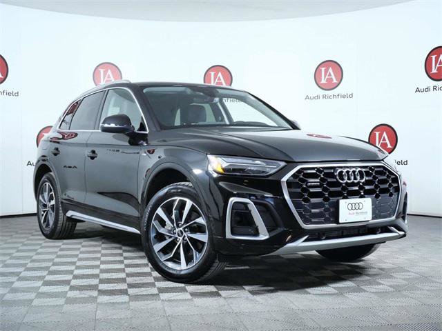 Used 2023 Audi Q5 2.0T Premium w/ Convenience Package