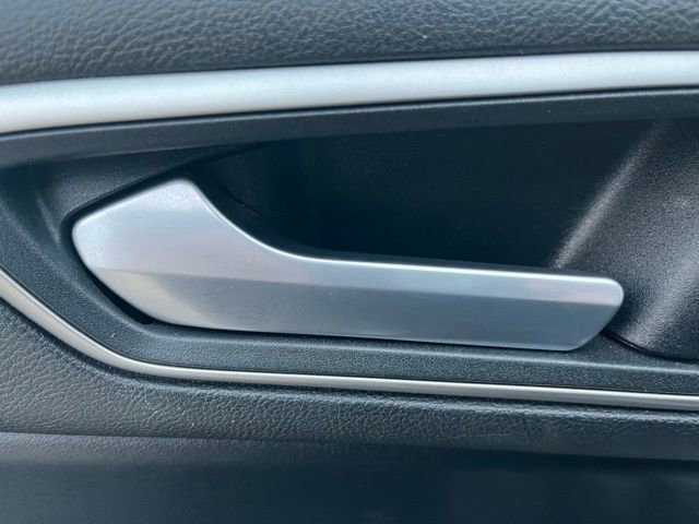 Used 2020 Ford Edge SEL image 11