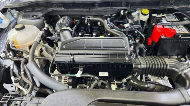 Used 2025 Ford Escape ST-Line image 35