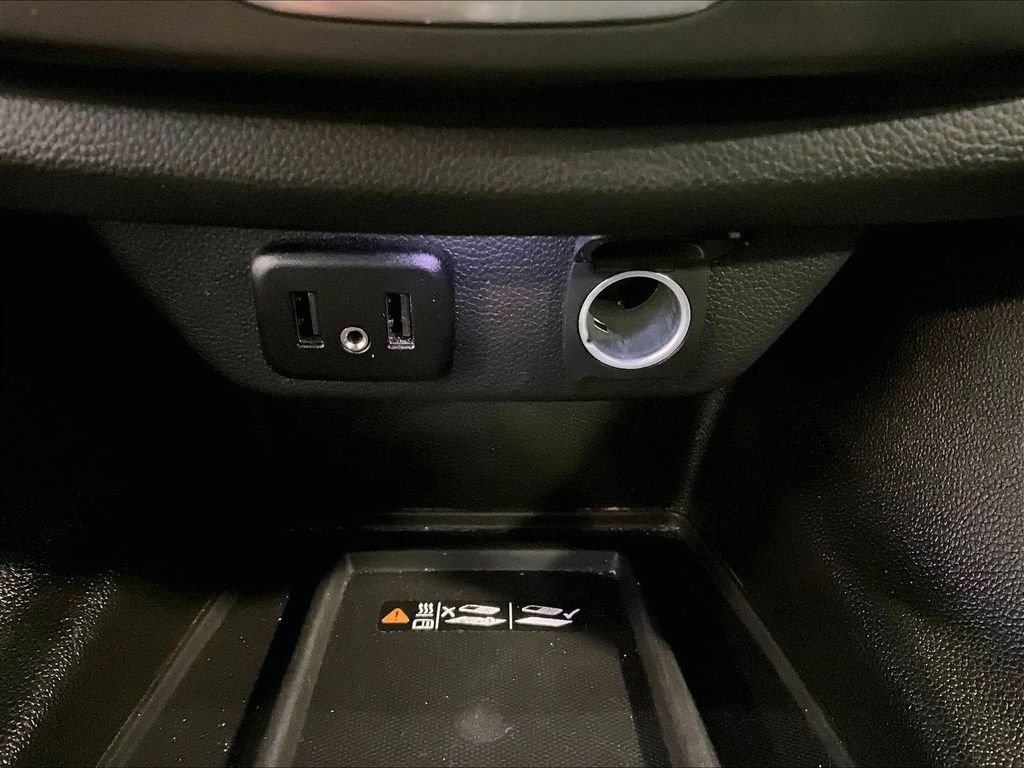 Used 2023 Chevrolet Traverse LT w/ LPO, Floor Liner Package AWD/4WD image 27