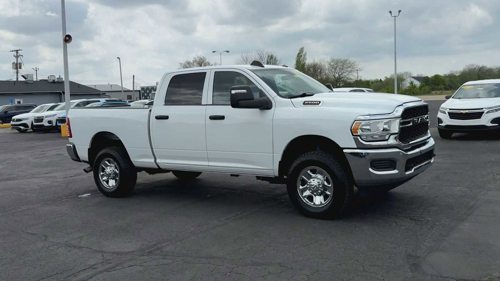 Used 2023 RAM 2500 Tradesman w/ Chrome Appearance Group AWD/4WD image 2